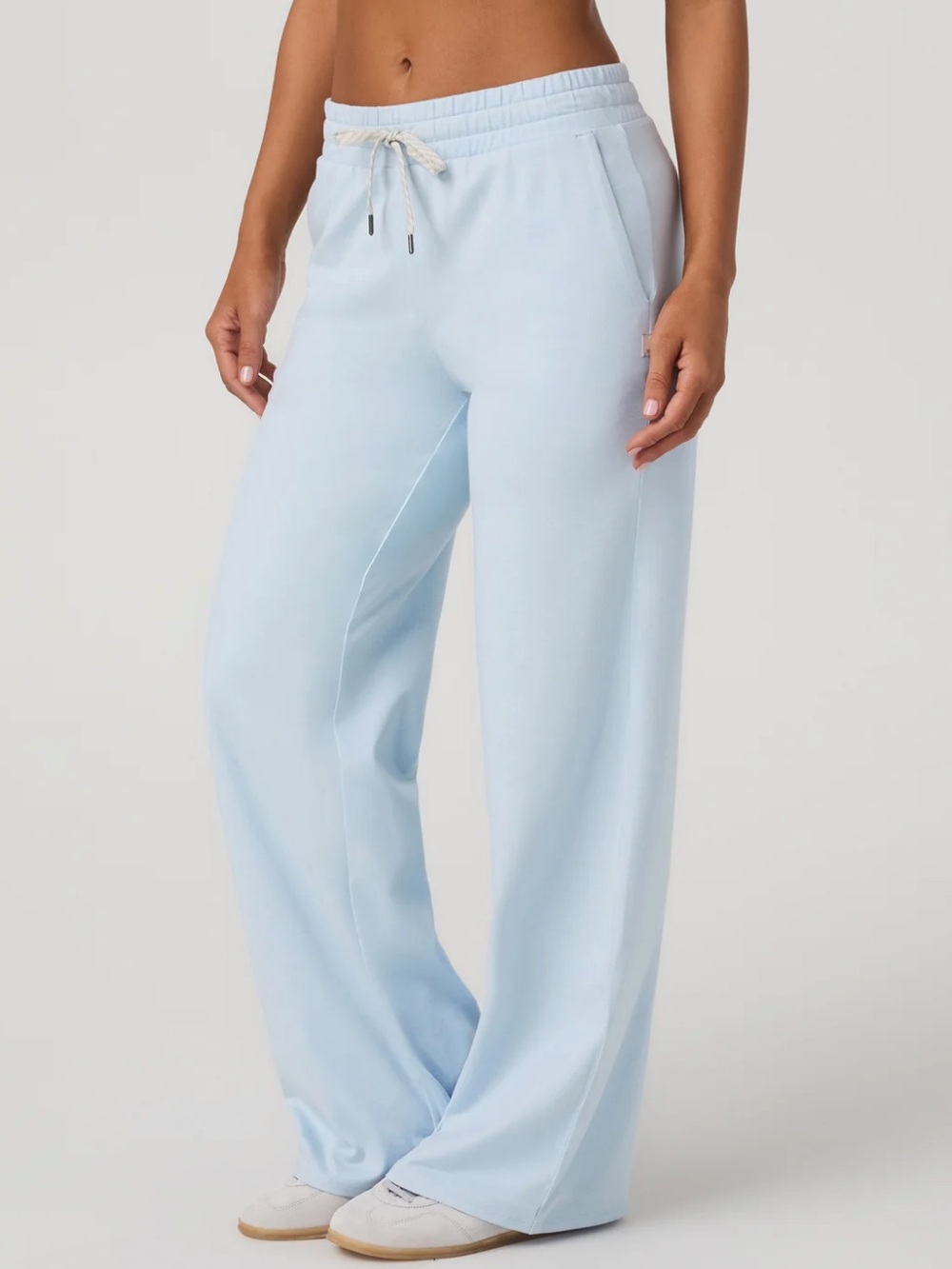 NWT VUORI Halo Essential Wideleg Pant!